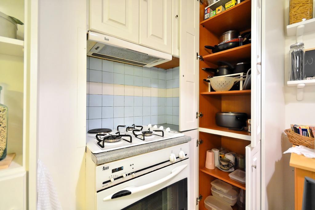Plaka Elegant Apartment Athena Bagian luar foto