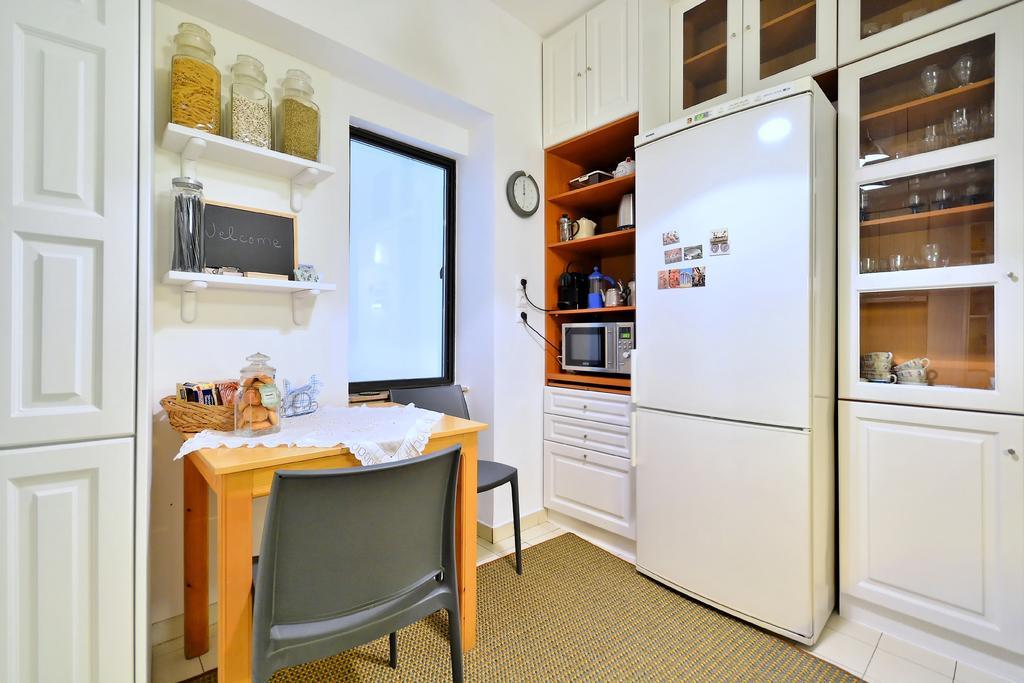 Plaka Elegant Apartment Athena Bagian luar foto