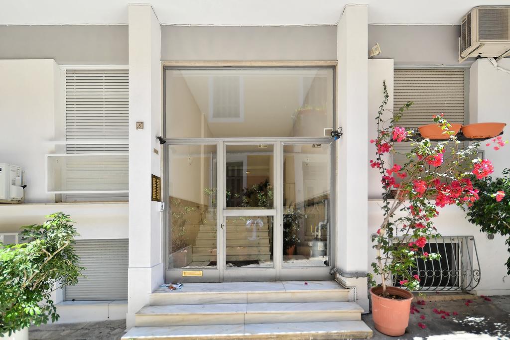 Plaka Elegant Apartment Athena Bagian luar foto